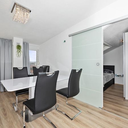 Apartment Nikola Trogir Ngoại thất bức ảnh