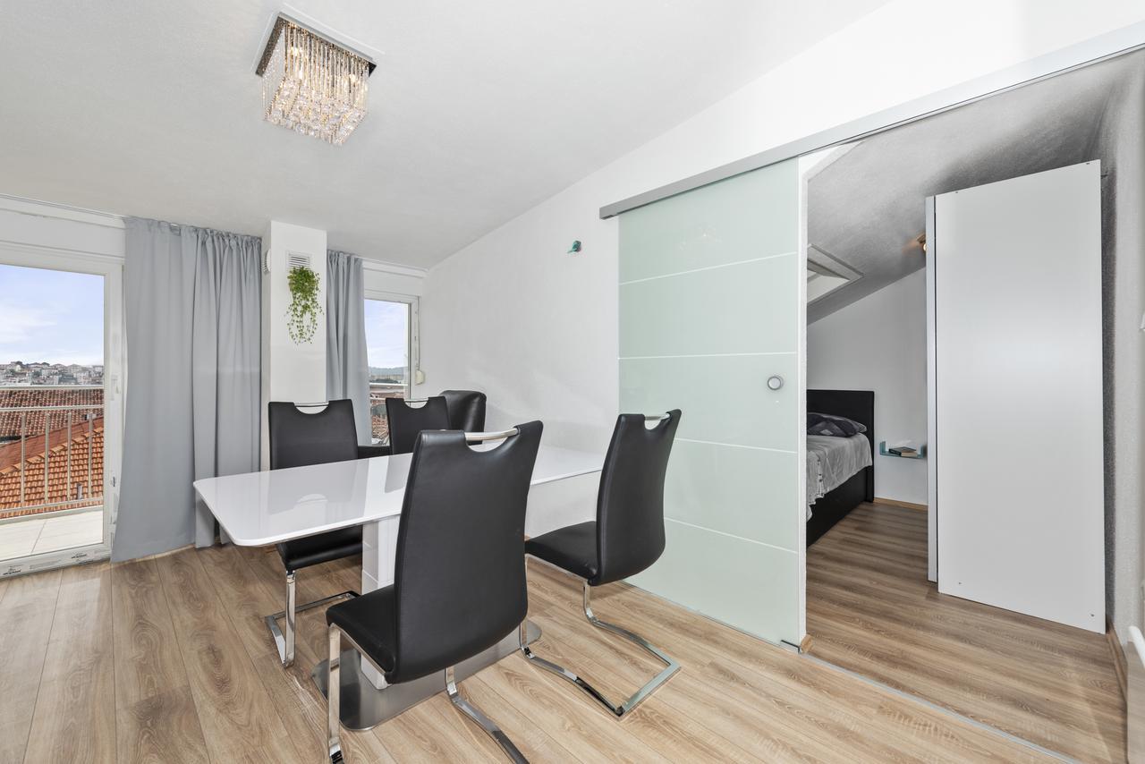 Apartment Nikola Trogir Ngoại thất bức ảnh