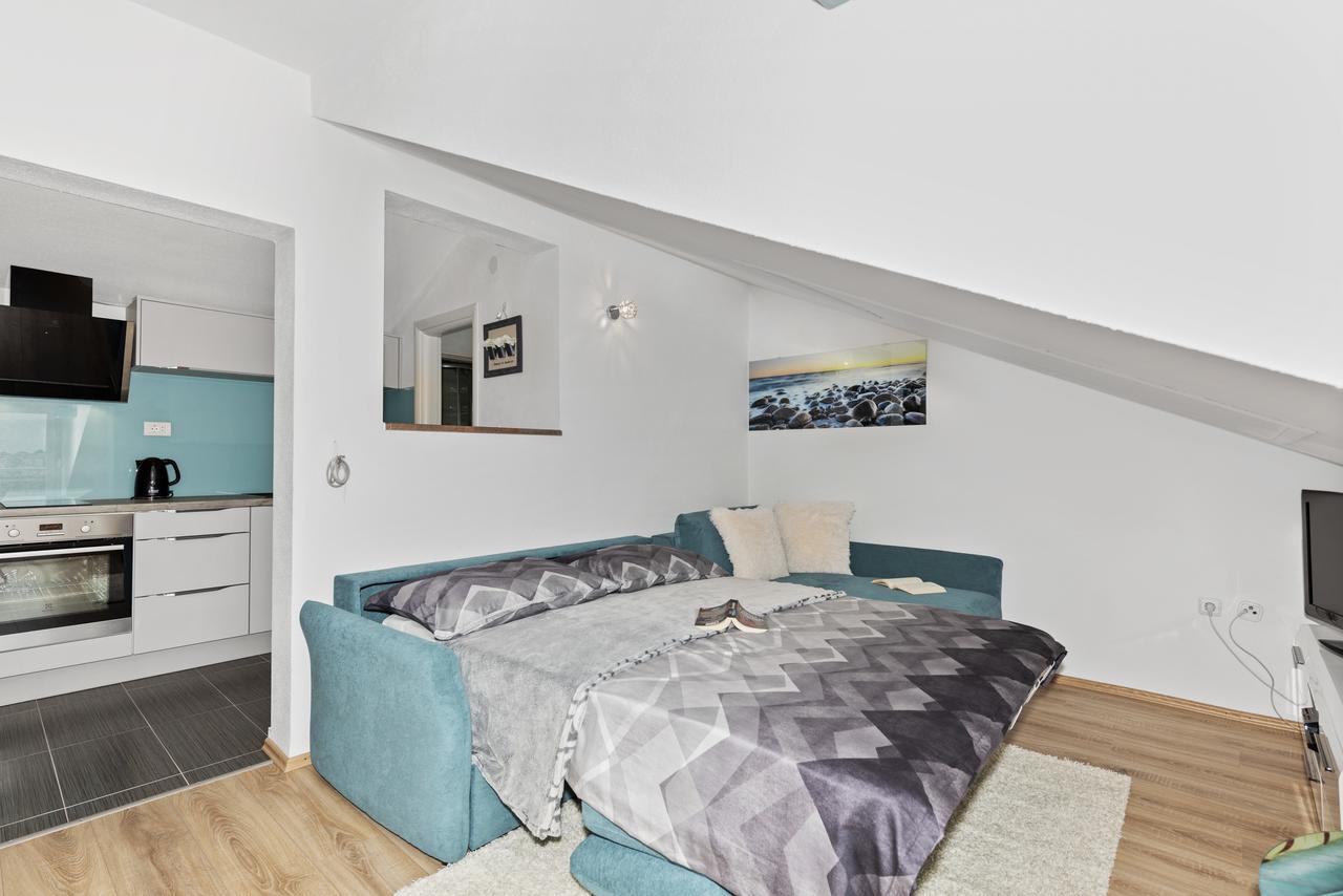 Apartment Nikola Trogir Ngoại thất bức ảnh